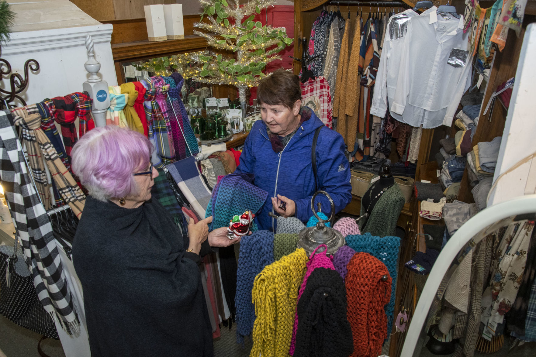 113019 Small Business Saturday 08.jpg